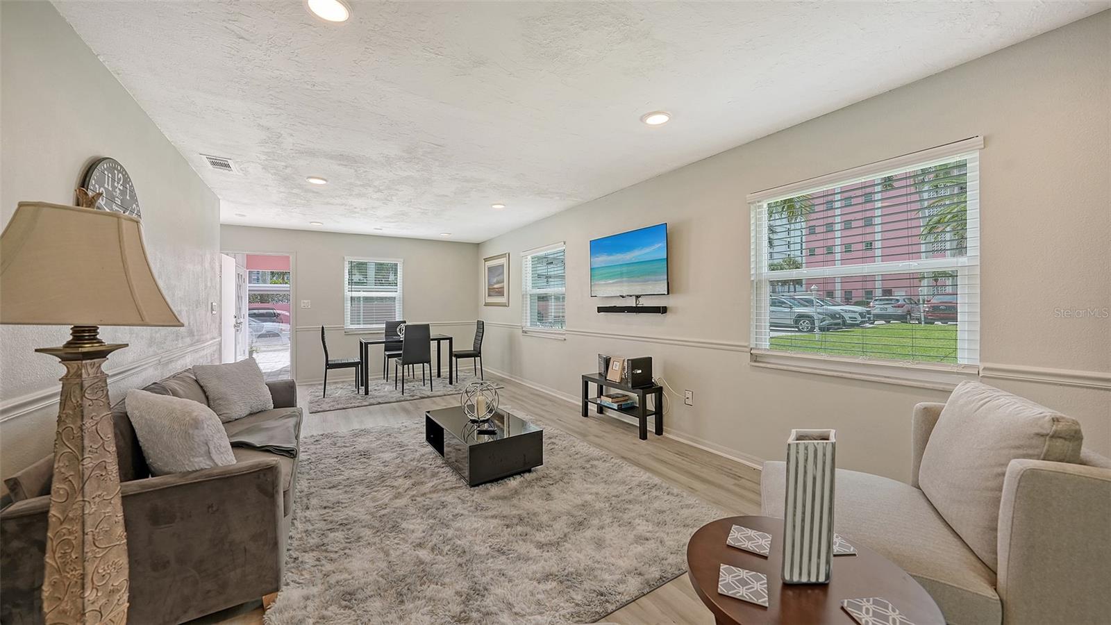 37 SUNSET DR #12, SARASOTA, FL, 34236