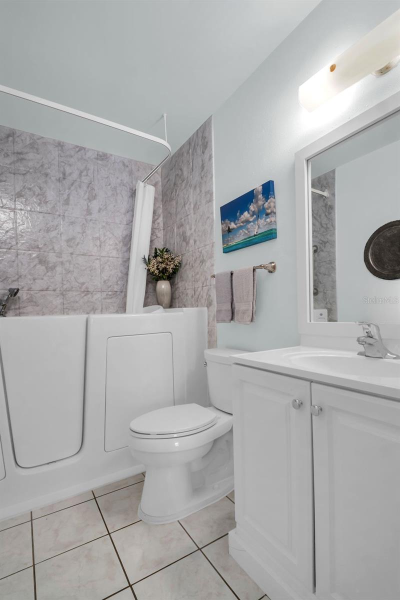 3212 MCMATH DR, PALM HARBOR, FL, 34684