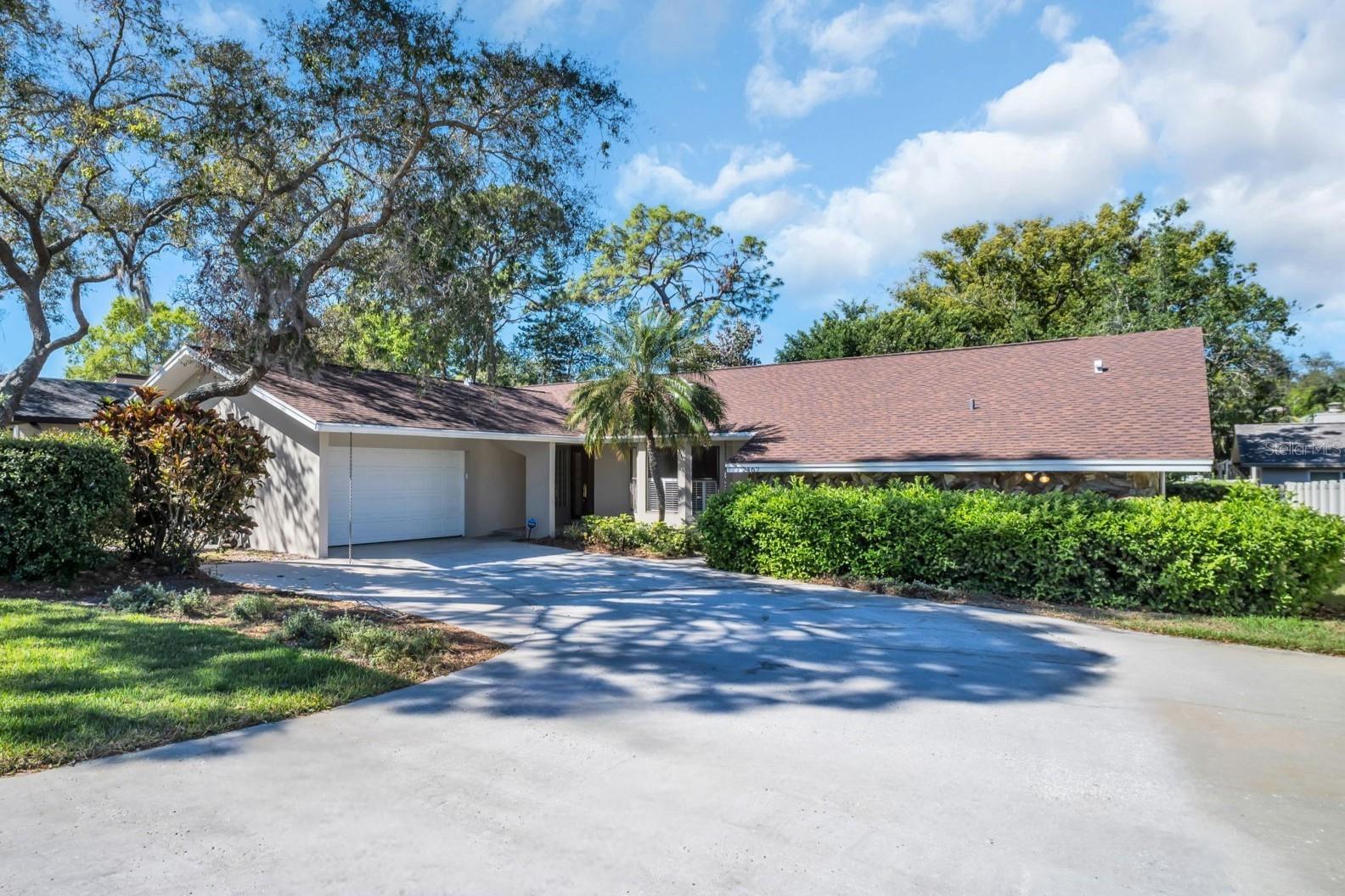 2462 INDIAN TRL E, PALM HARBOR, FL, 34683