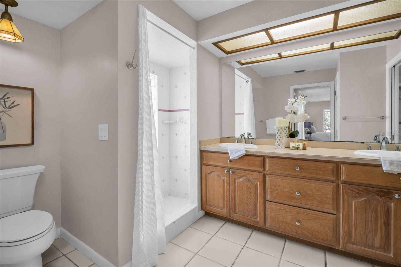 2462 INDIAN TRL E, PALM HARBOR, FL, 34683