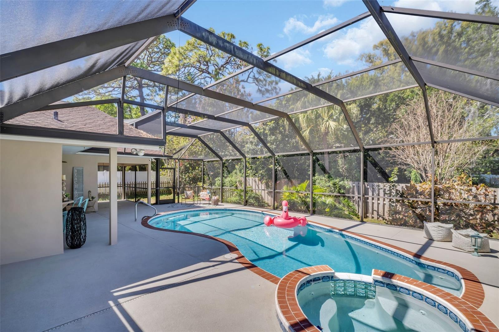 2462 INDIAN TRL E, PALM HARBOR, FL, 34683