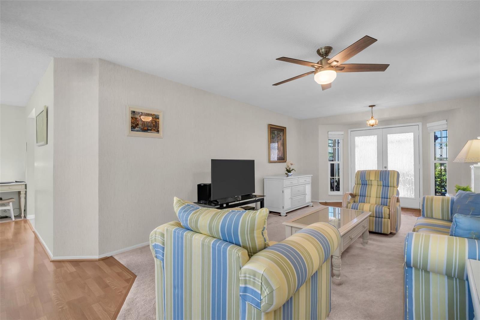 908 ROSEWOOD LN, PALM HARBOR, FL, 34684