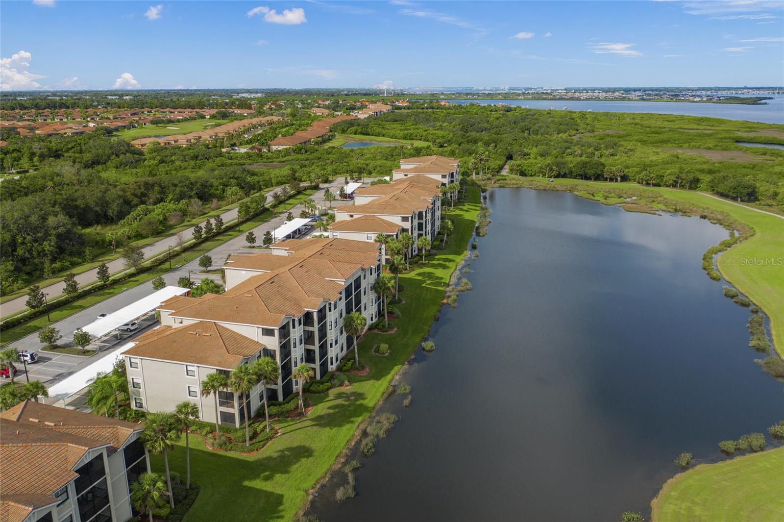 7015 RIVER HAMMOCK DR #204, BRADENTON, FL, 34212