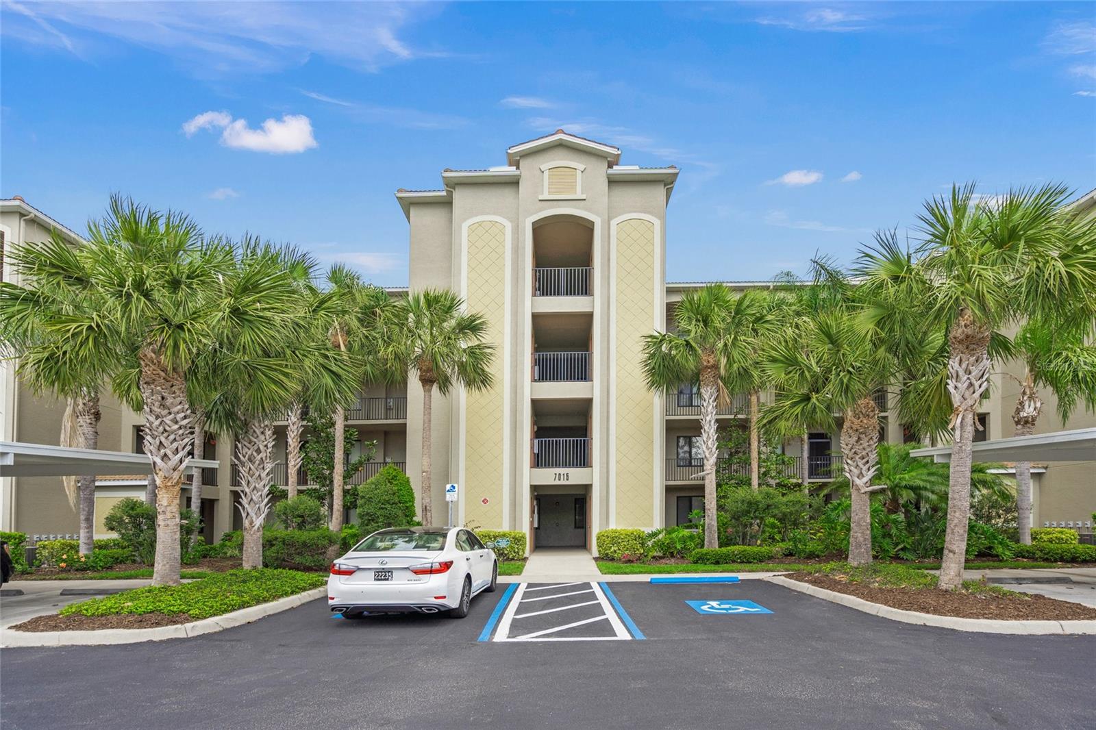 7015 RIVER HAMMOCK DR #204, BRADENTON, FL, 34212