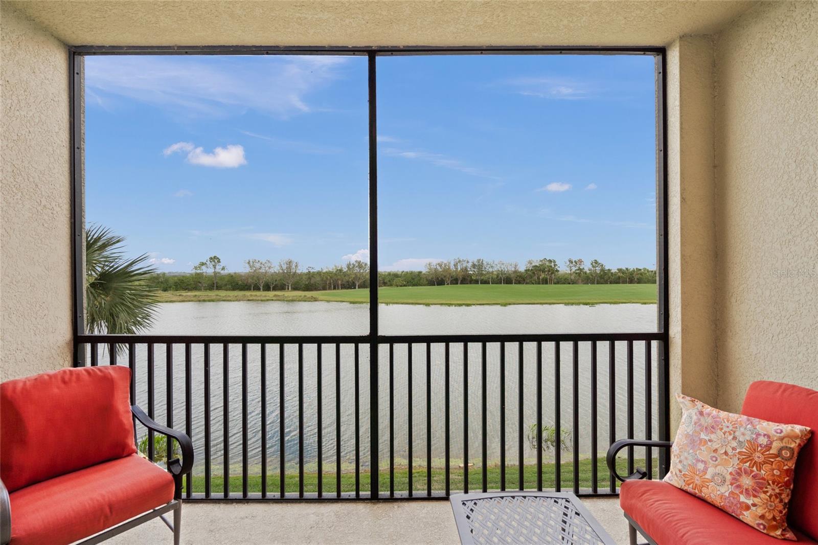 7015 RIVER HAMMOCK DR #204, BRADENTON, FL, 34212