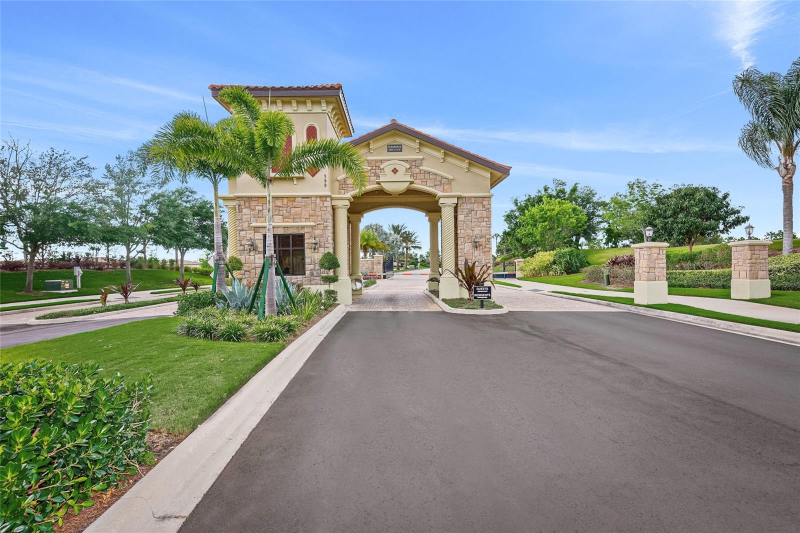 7015 RIVER HAMMOCK DR #204, BRADENTON, FL, 34212