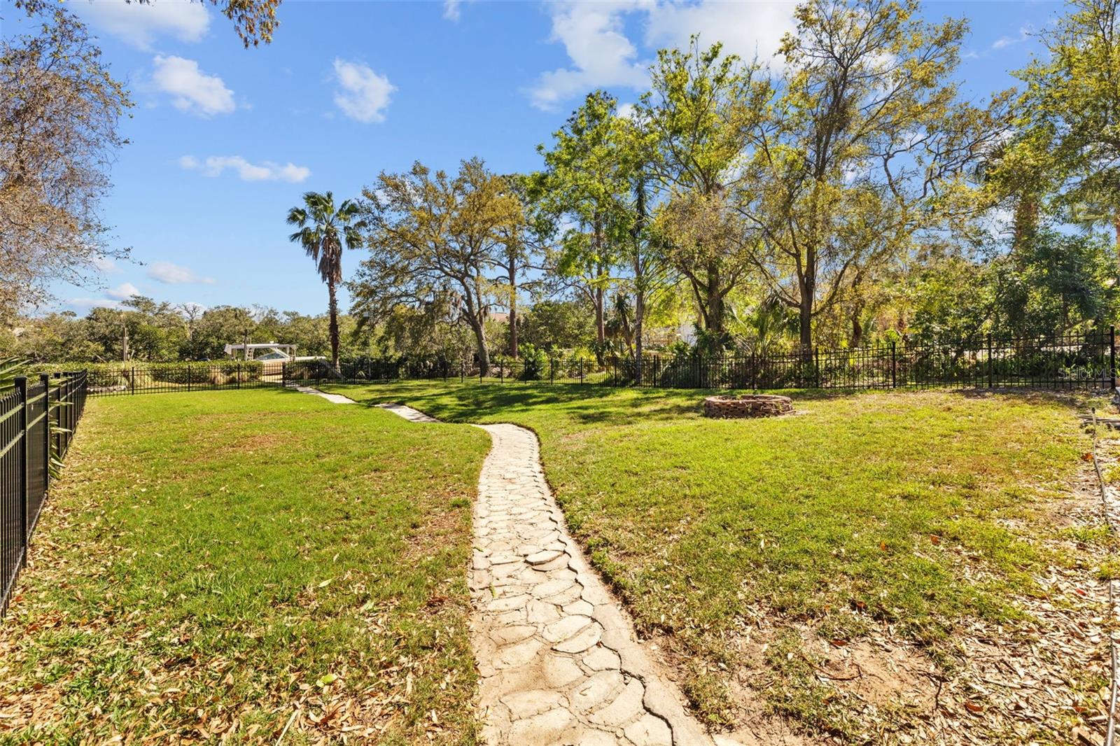 3114 BLUFF BLVD, HOLIDAY, FL, 34691