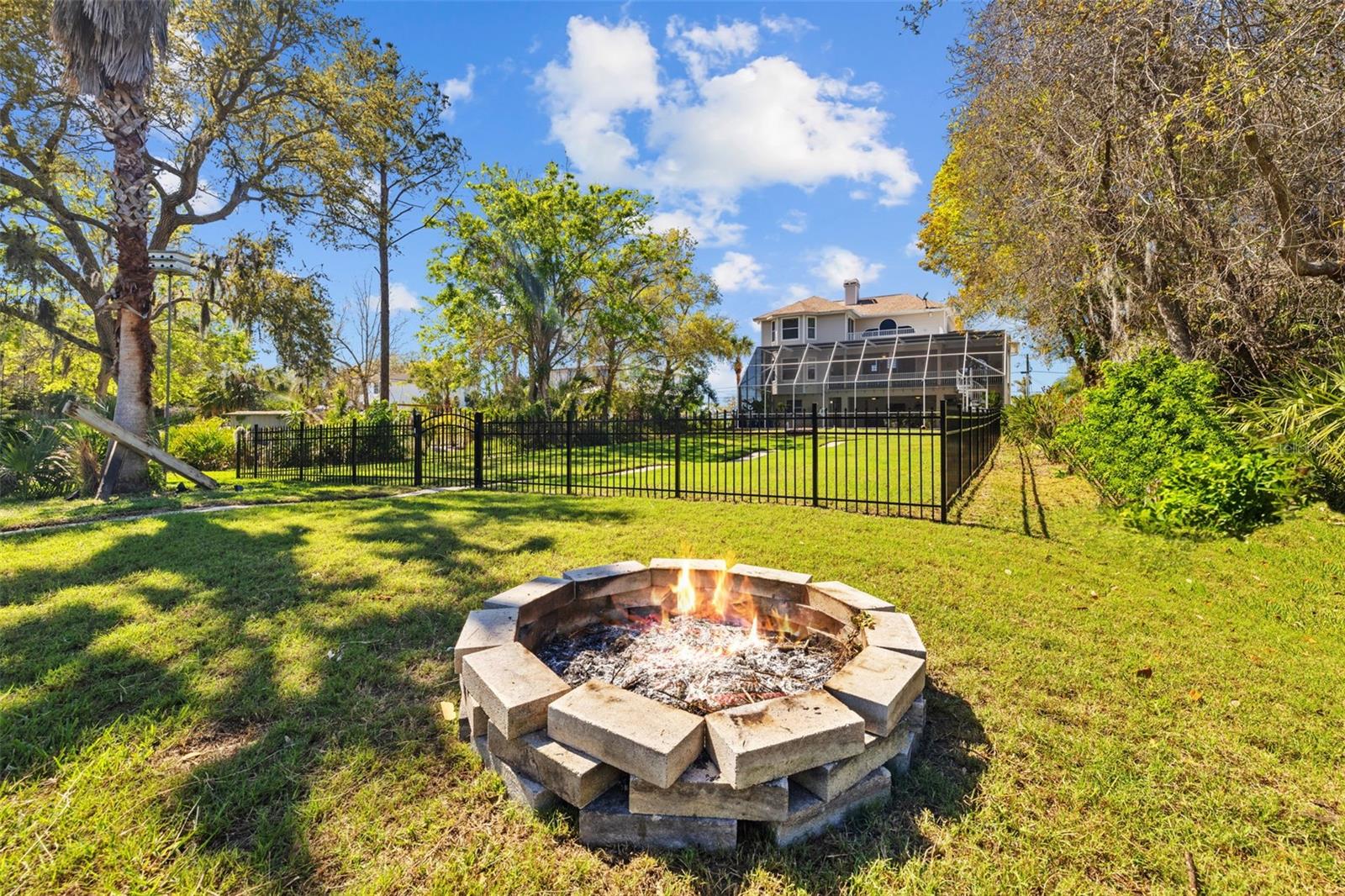 3114 BLUFF BLVD, HOLIDAY, FL, 34691