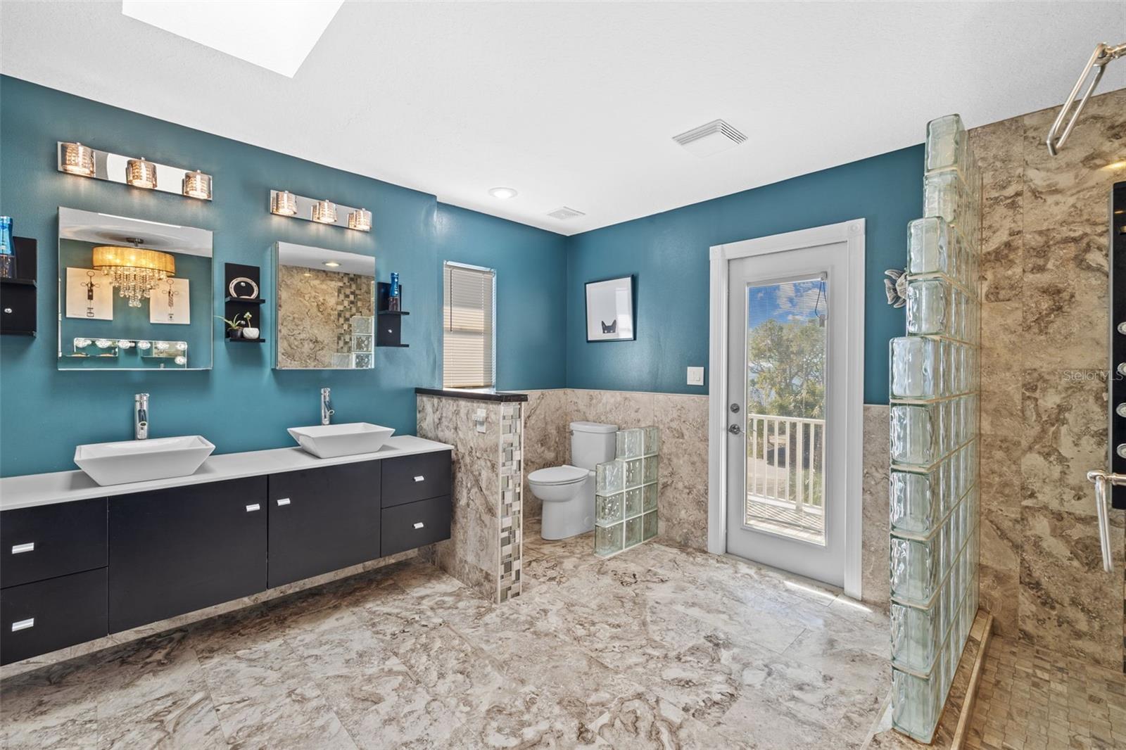 3114 BLUFF BLVD, HOLIDAY, FL, 34691