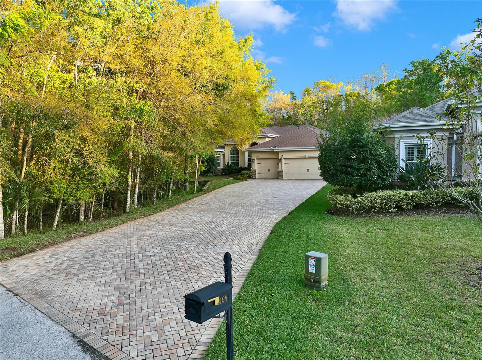 3198 THATCHER LN, TARPON SPRINGS, FL, 34688