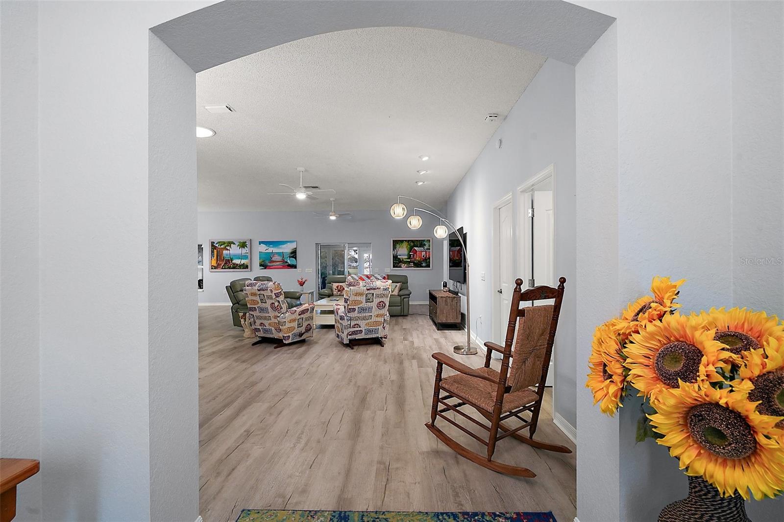 1738 AUGUSTINE DR, THE VILLAGES, FL, 32159