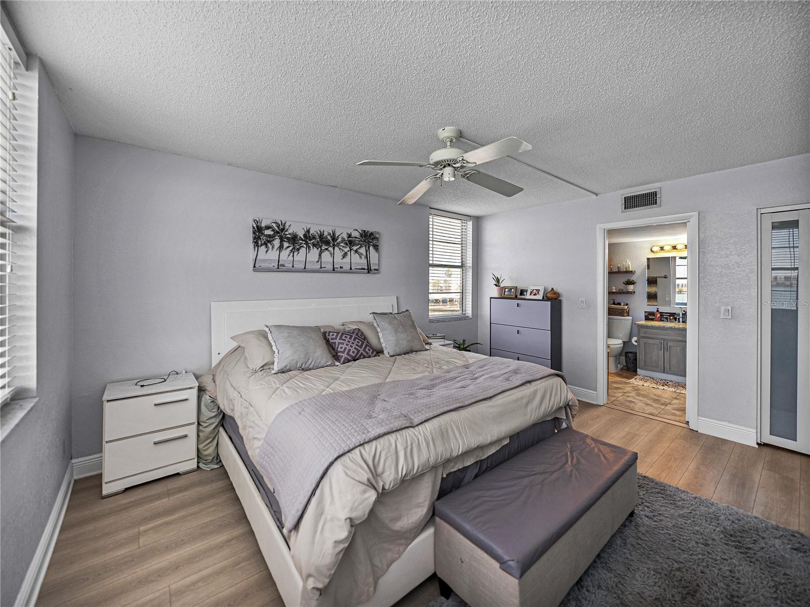 7910 SUN ISLAND DR S #301, SOUTH PASADENA, FL, 33707