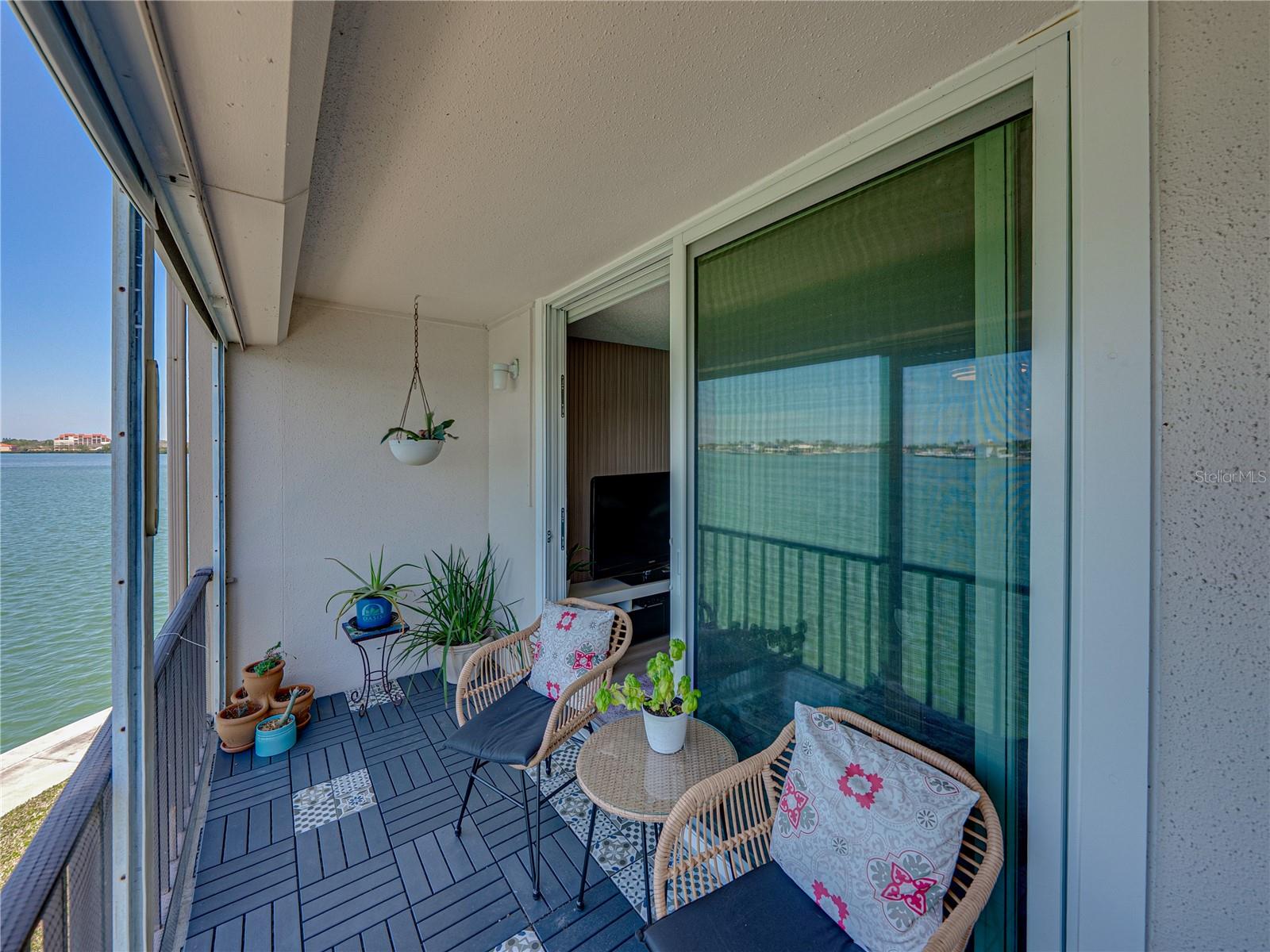 7910 SUN ISLAND DR S #301, SOUTH PASADENA, FL, 33707