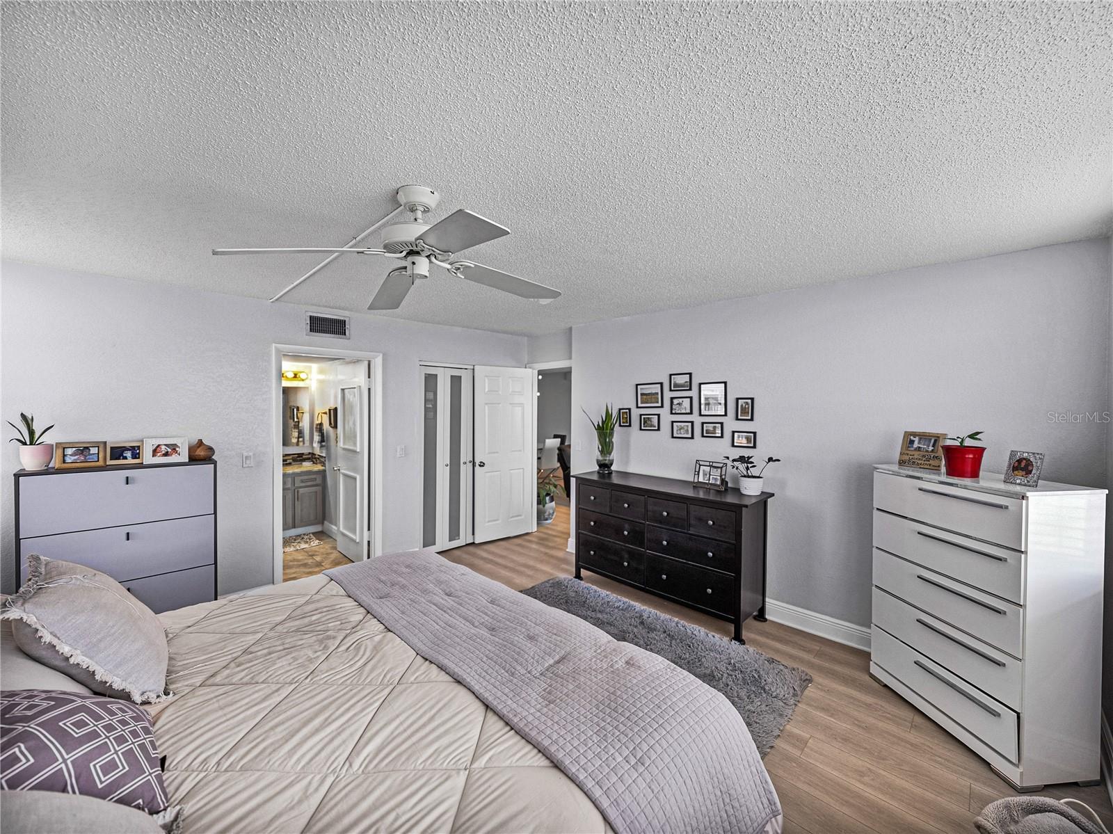 7910 SUN ISLAND DR S #301, SOUTH PASADENA, FL, 33707