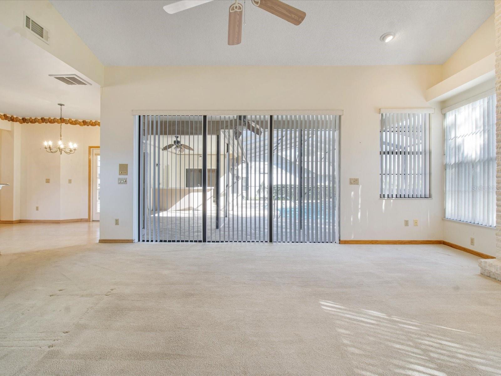 2806 FOREST CLUB DR, PLANT CITY, FL, 33566