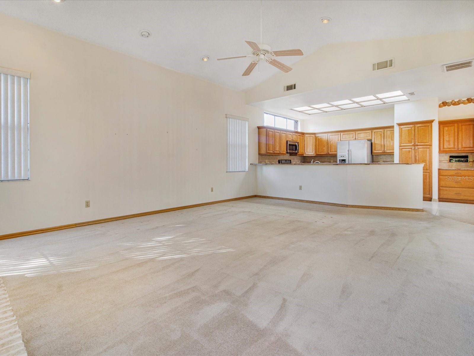 2806 FOREST CLUB DR, PLANT CITY, FL, 33566