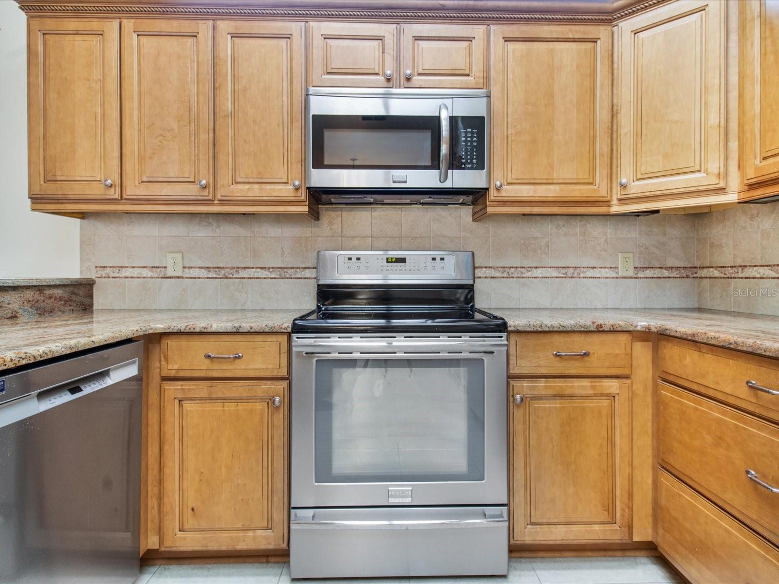 2806 FOREST CLUB DR, PLANT CITY, FL, 33566