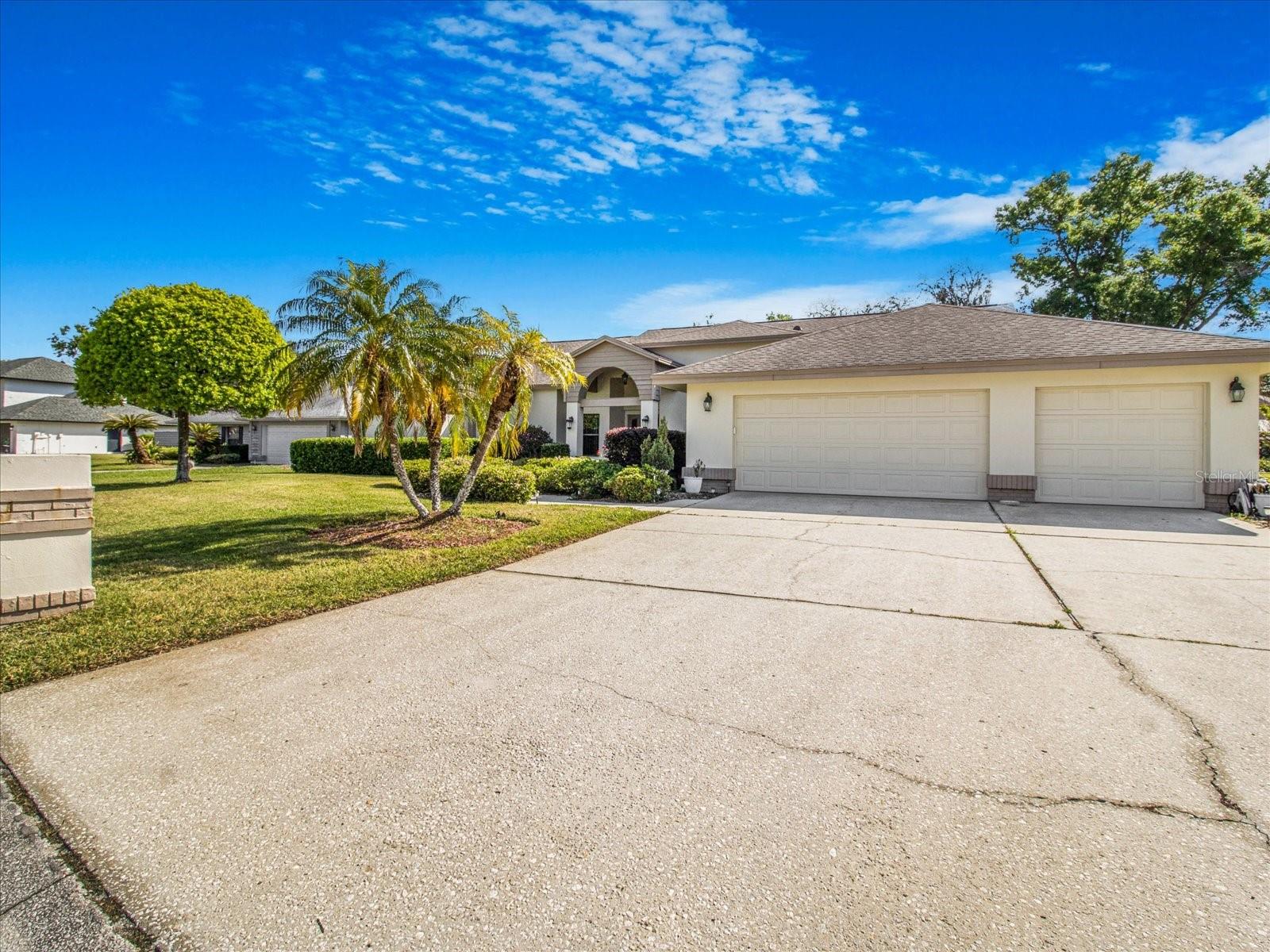 2806 FOREST CLUB DR, PLANT CITY, FL, 33566