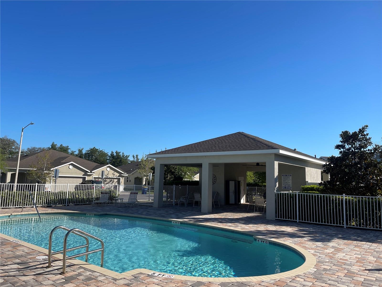 2262 MONTVIEW DR, CLEARWATER, FL, 33763