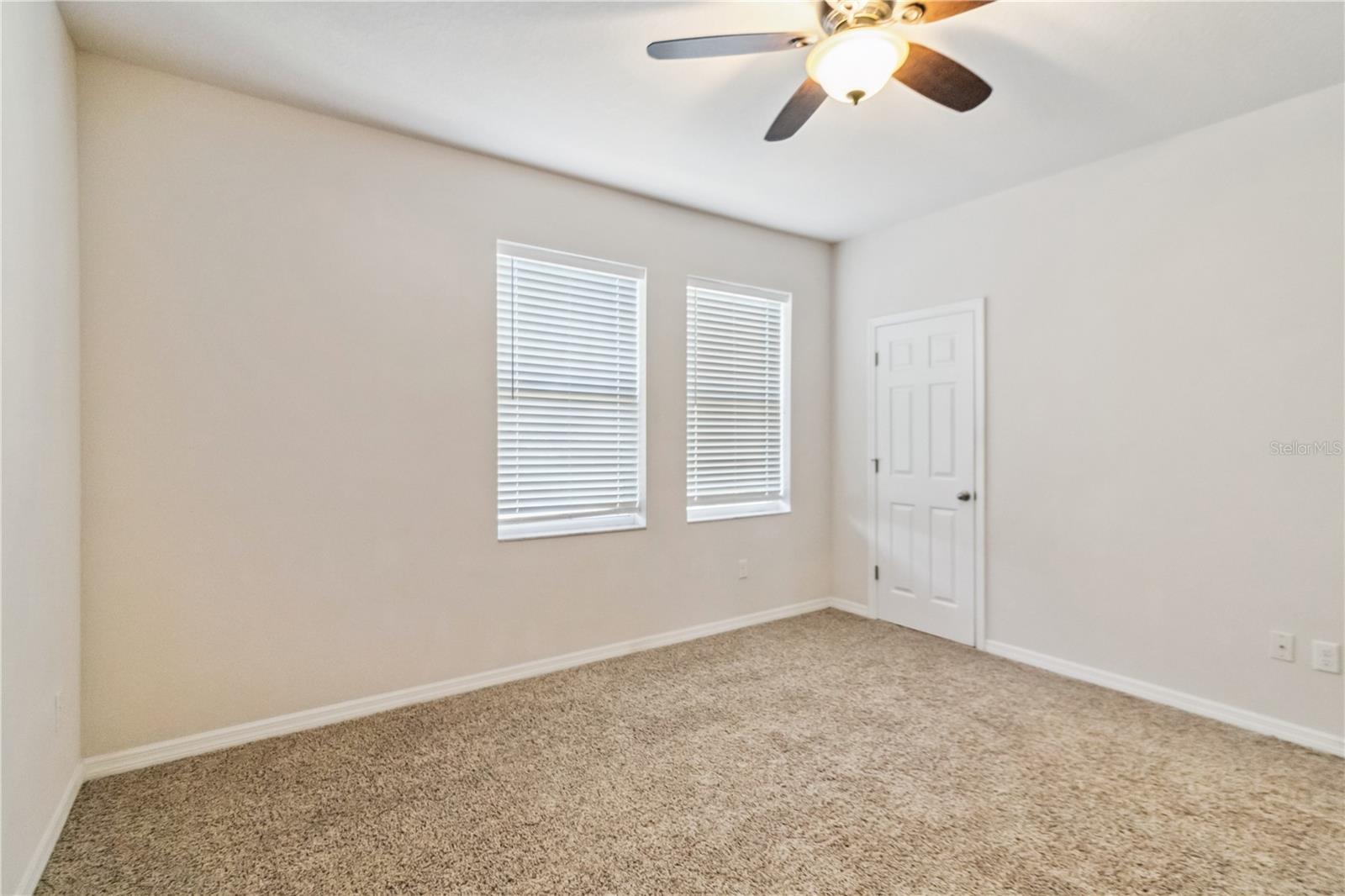 2262 MONTVIEW DR, CLEARWATER, FL, 33763