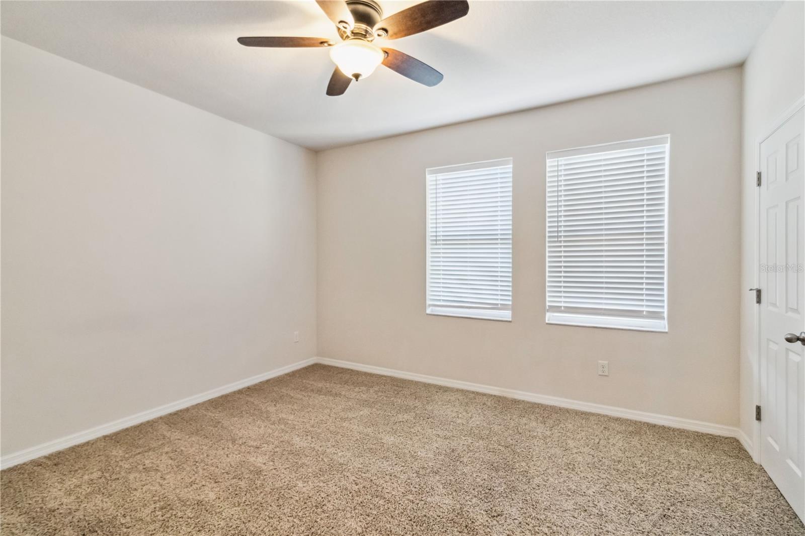 2262 MONTVIEW DR, CLEARWATER, FL, 33763