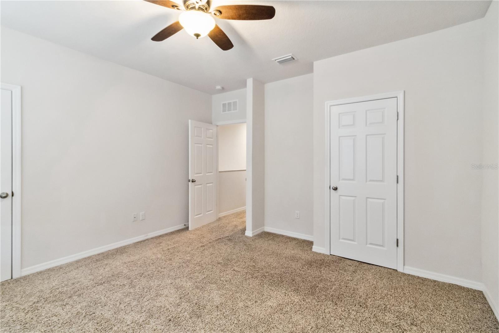 2262 MONTVIEW DR, CLEARWATER, FL, 33763
