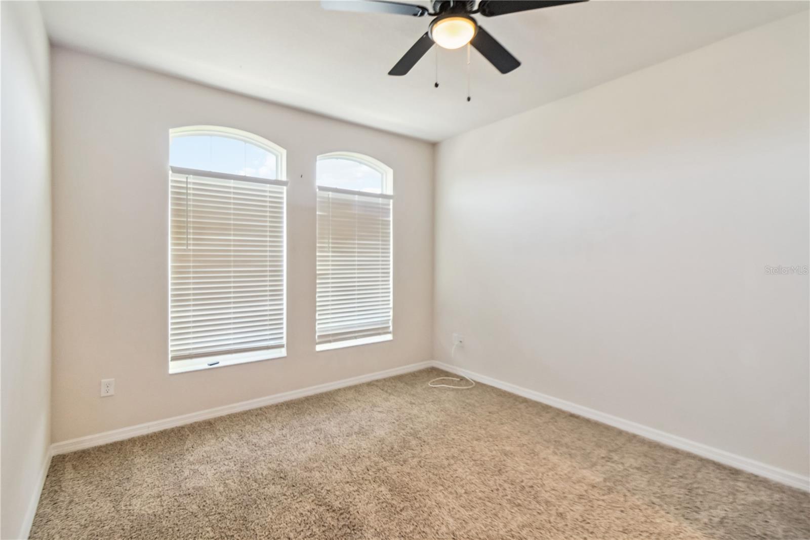 2262 MONTVIEW DR, CLEARWATER, FL, 33763