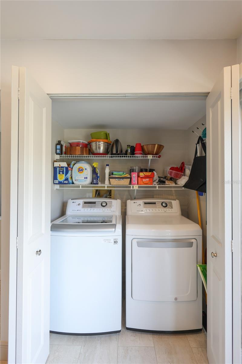 1113 LAKE HOUSE CIR #C110, SARASOTA, FL, 34242