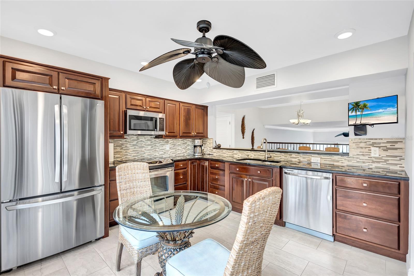 1113 LAKE HOUSE CIR #C110, SARASOTA, FL, 34242