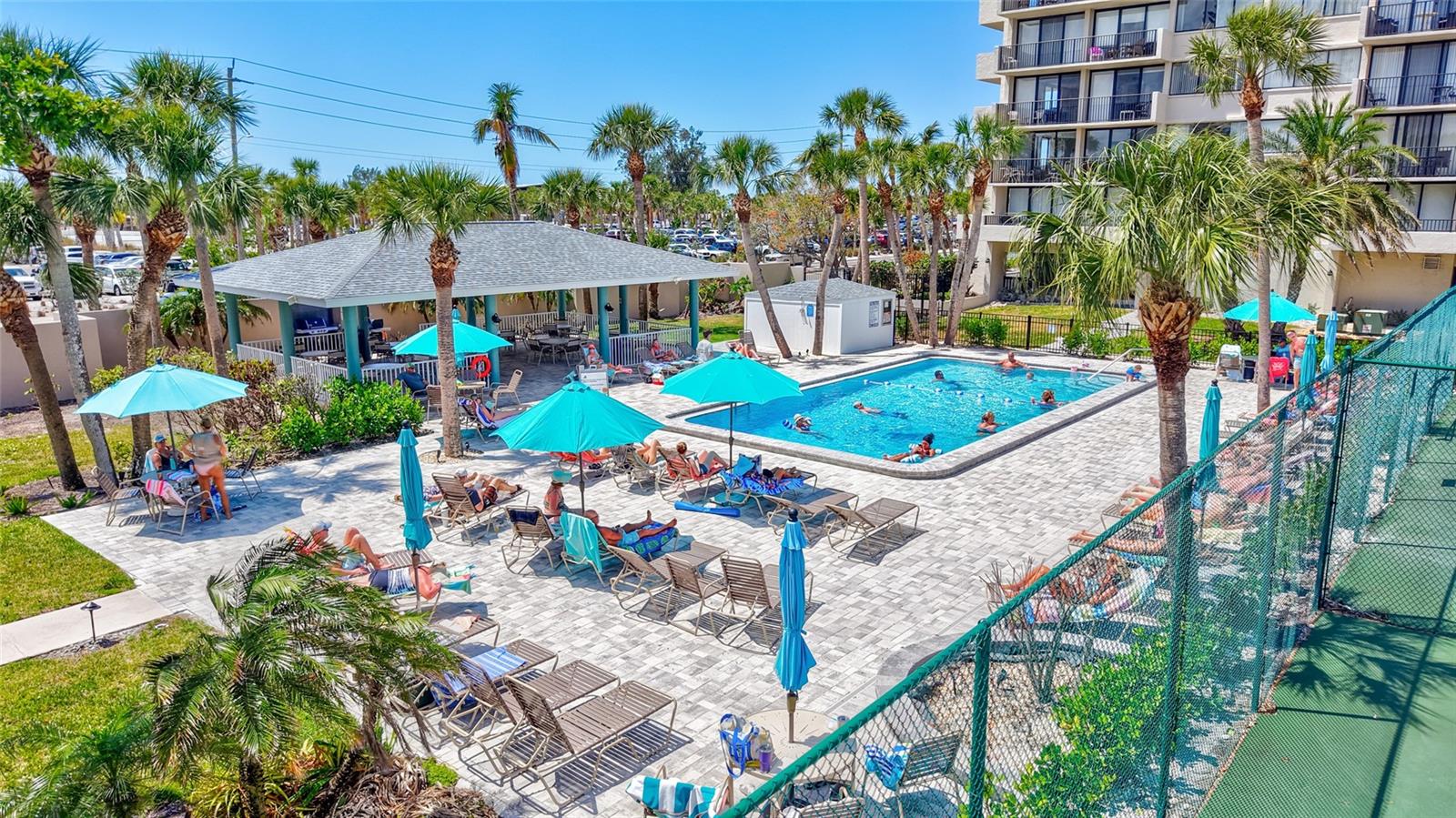 1113 LAKE HOUSE CIR #C110, SARASOTA, FL, 34242