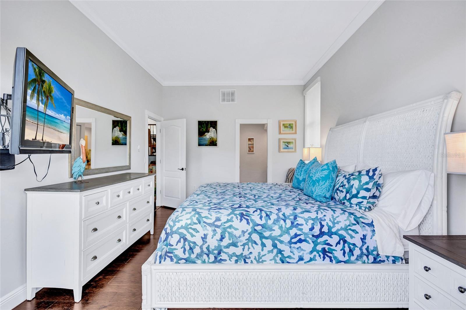 1113 LAKE HOUSE CIR #C110, SARASOTA, FL, 34242