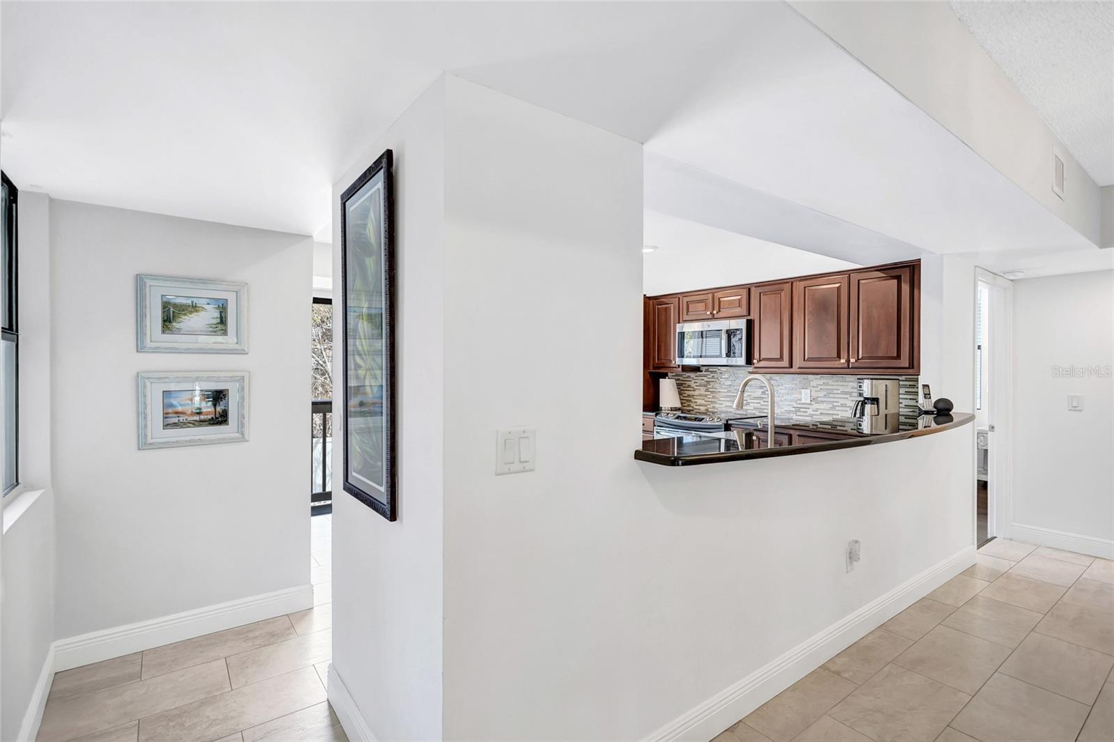 1113 LAKE HOUSE CIR #C110, SARASOTA, FL, 34242