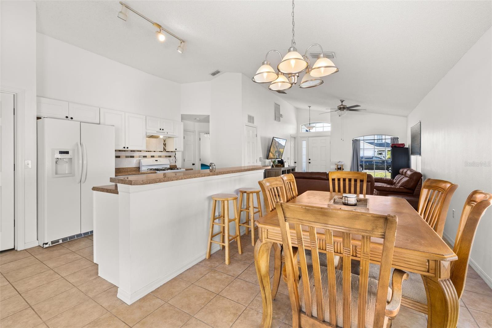 121 SONJA CIR, DAVENPORT, FL, 33897