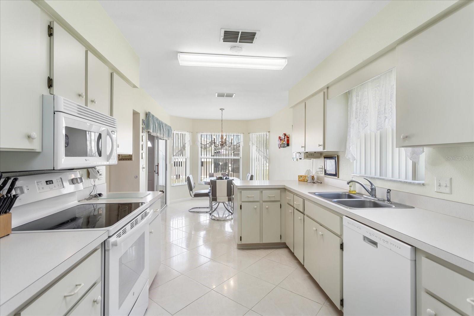3748 INNISBROOK DR, LAKELAND, FL, 33810