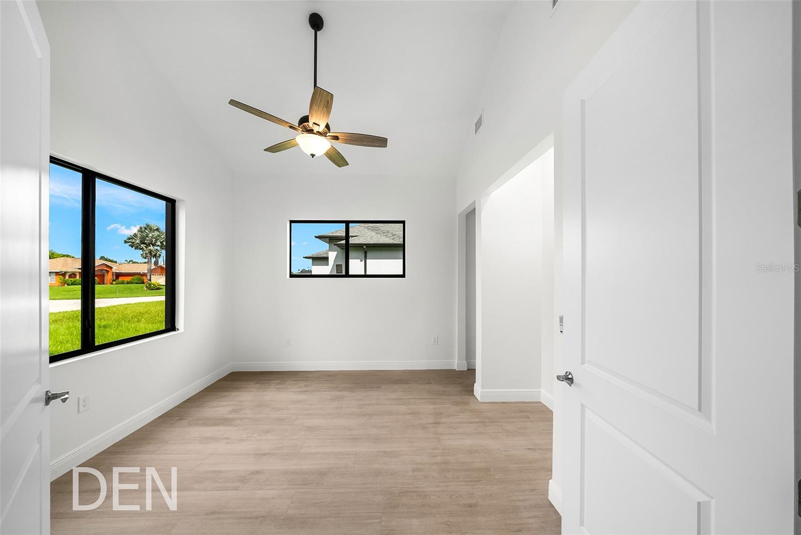 4308 3RD ST SW, LEHIGH ACRES, FL, 33976