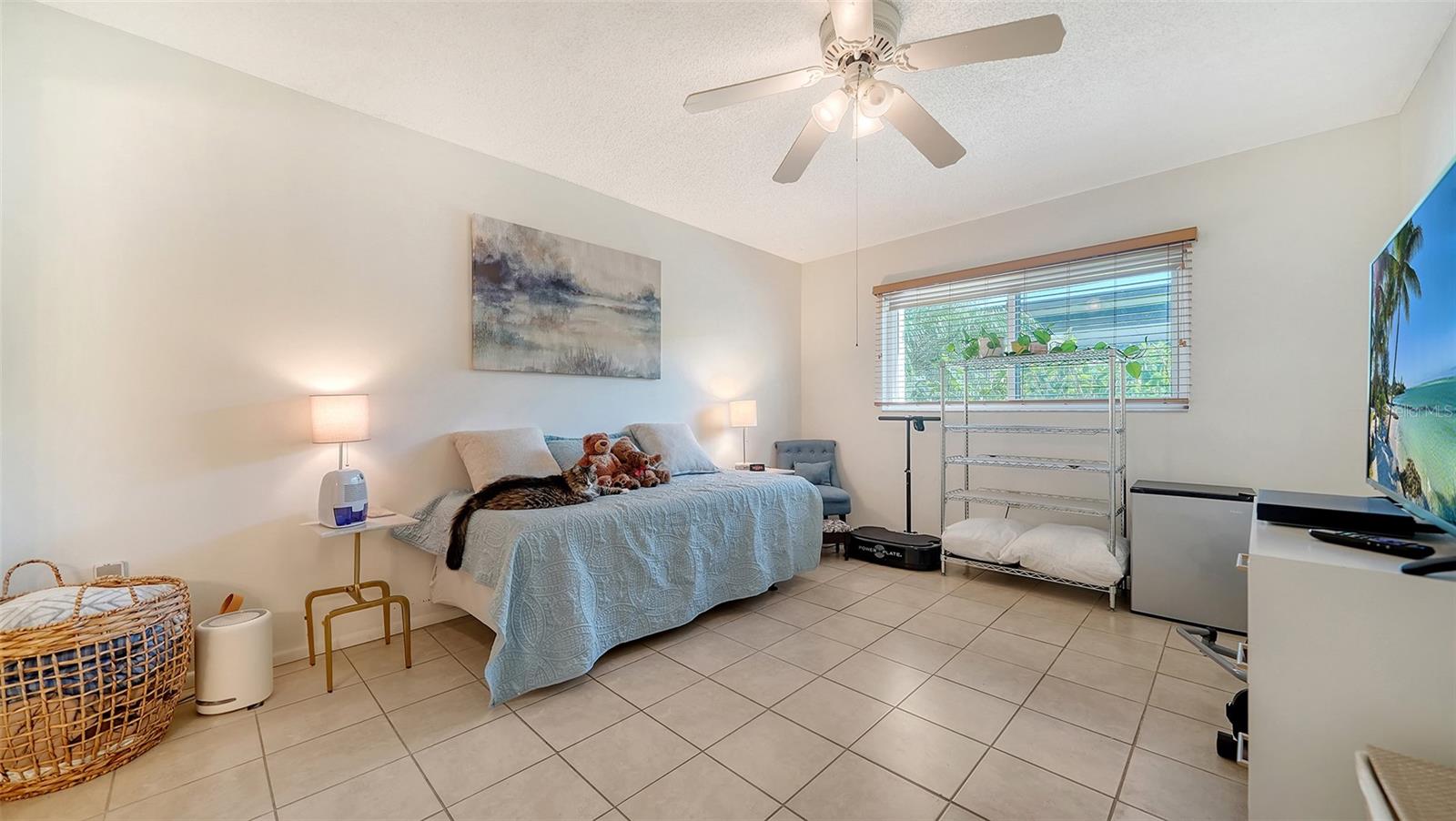 2504 CLUBHOUSE CIR #102, SARASOTA, FL, 34232