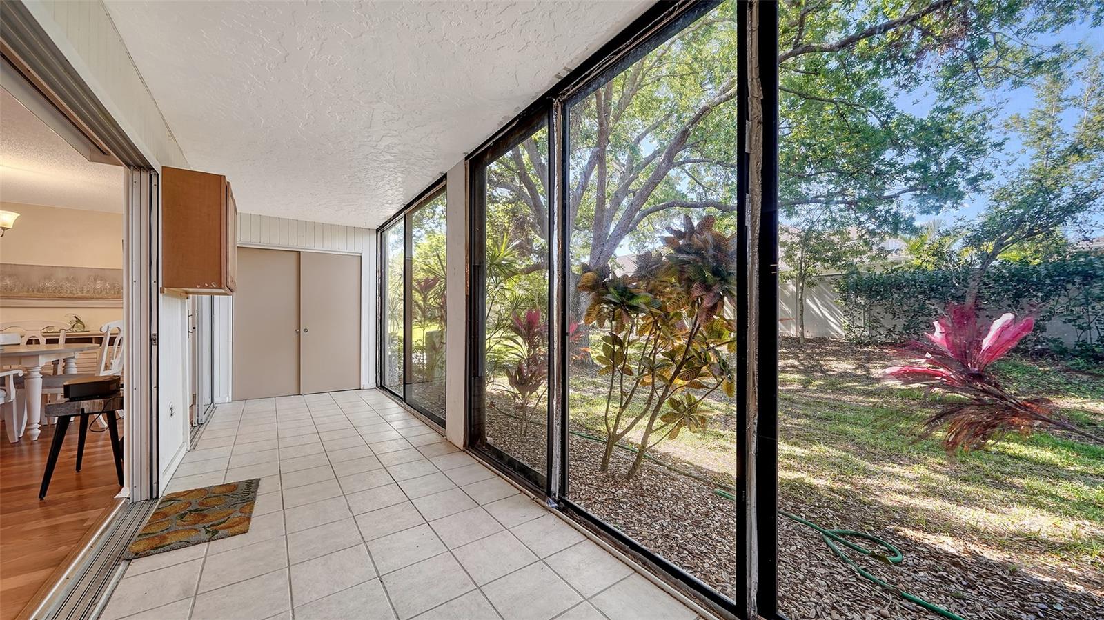 2504 CLUBHOUSE CIR #102, SARASOTA, FL, 34232