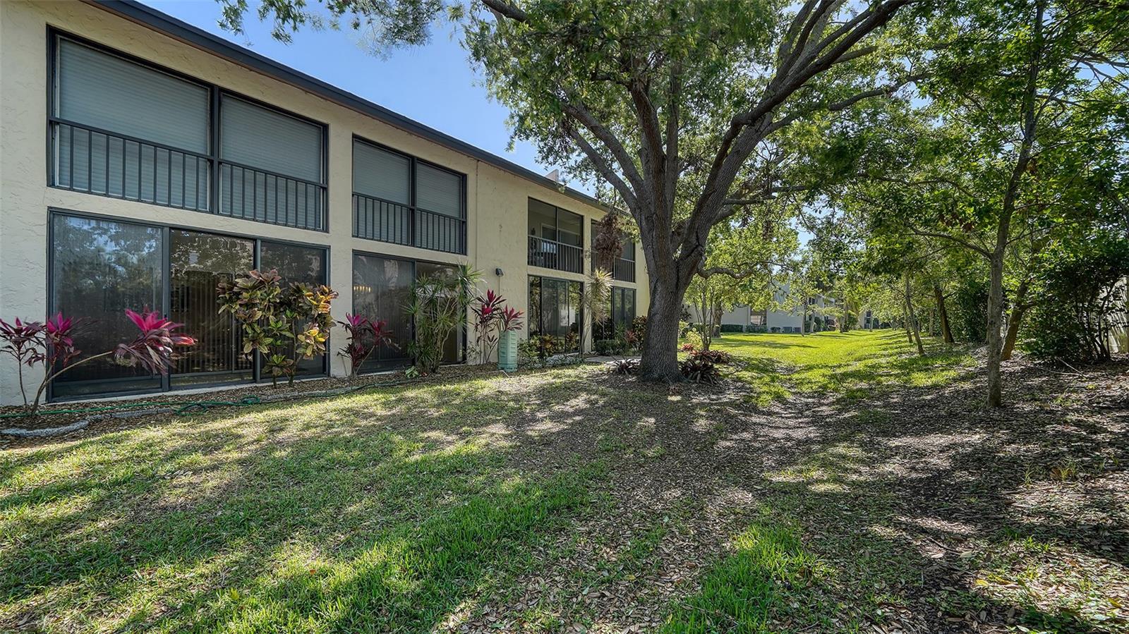 2504 CLUBHOUSE CIR #102, SARASOTA, FL, 34232