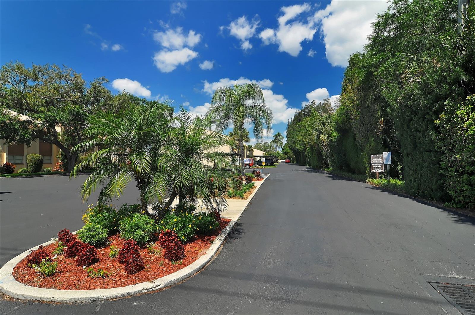 2504 CLUBHOUSE CIR #102, SARASOTA, FL, 34232