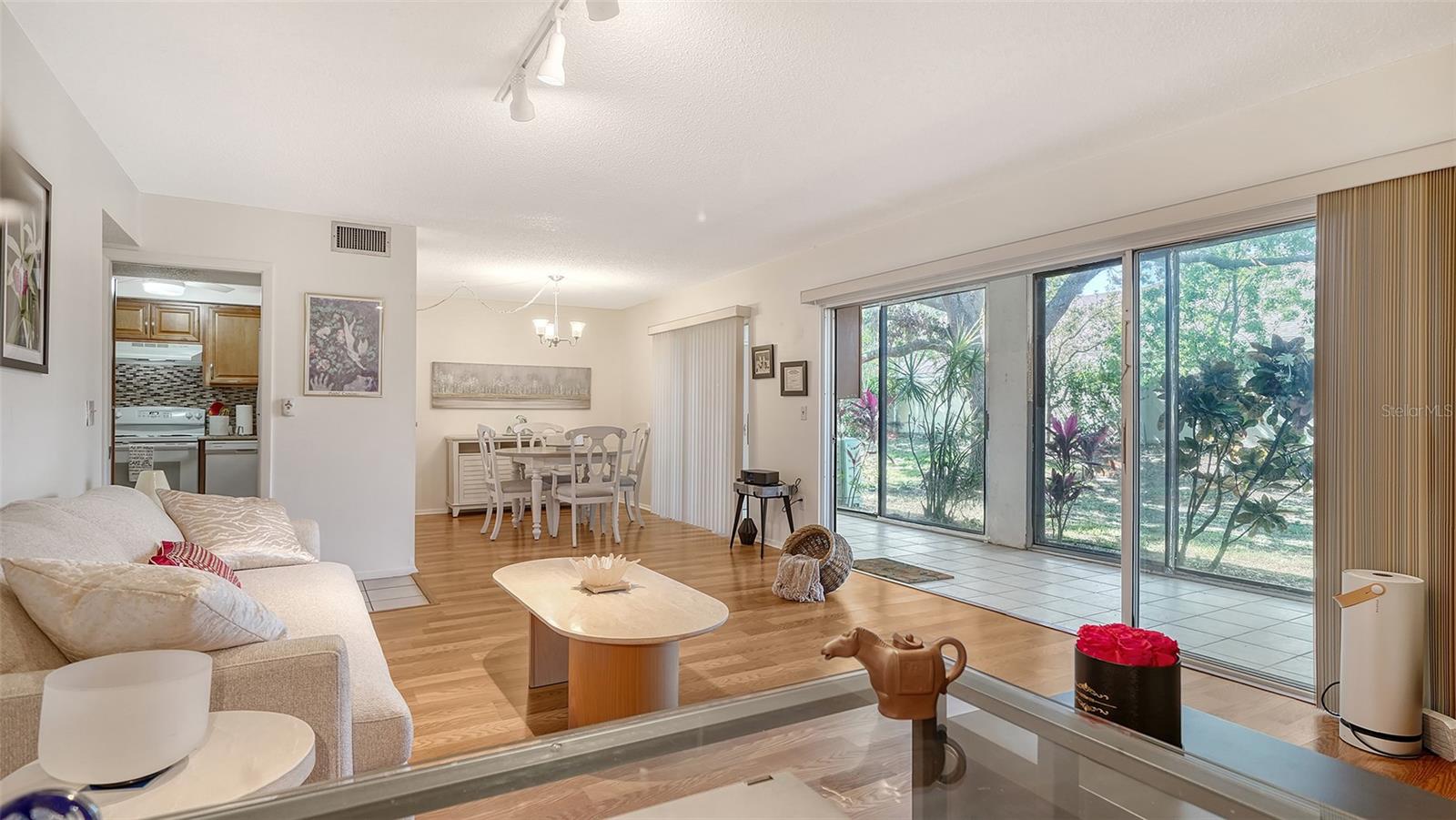 2504 CLUBHOUSE CIR #102, SARASOTA, FL, 34232