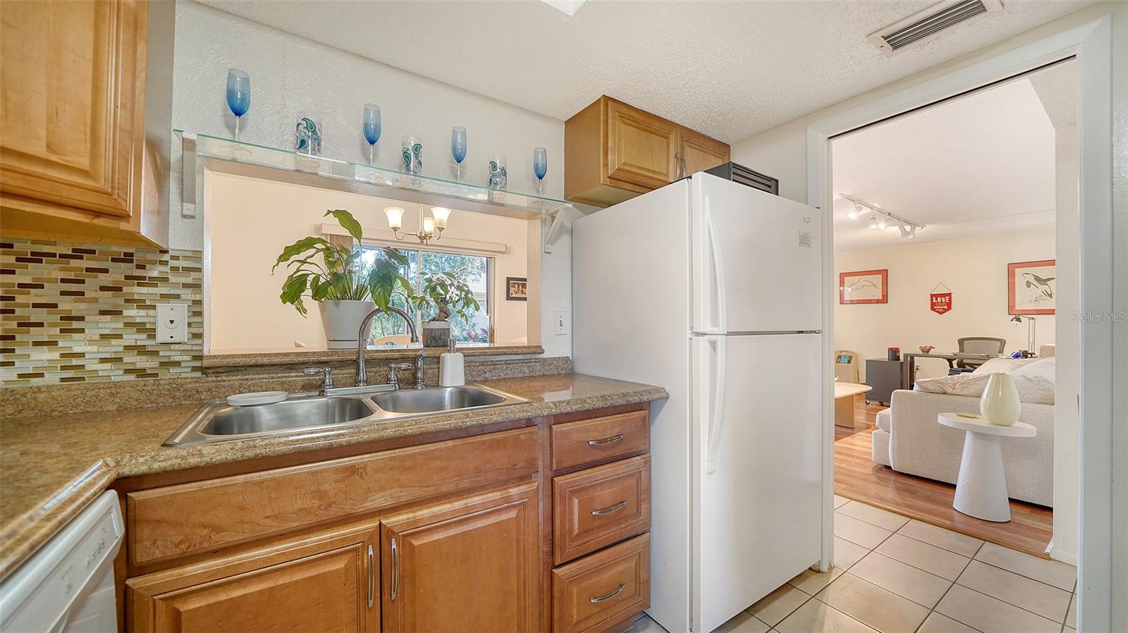 2504 CLUBHOUSE CIR #102, SARASOTA, FL, 34232