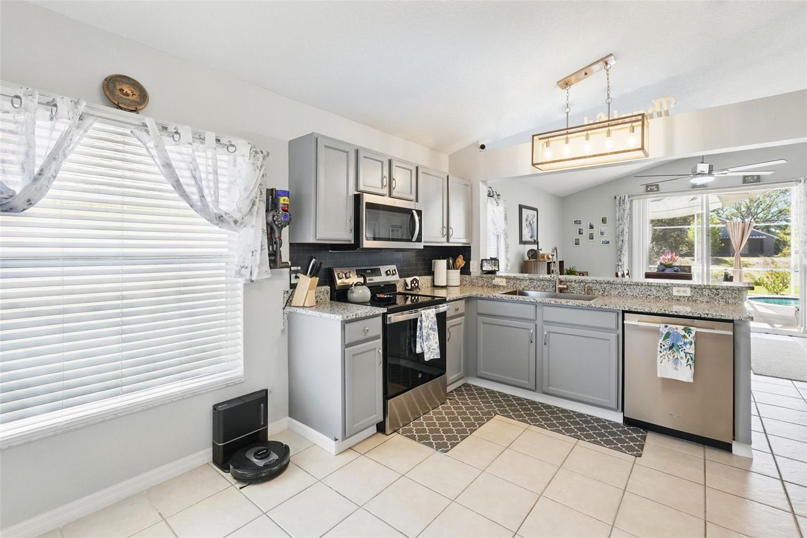 442 TROON CIR, DAVENPORT, FL, 33897