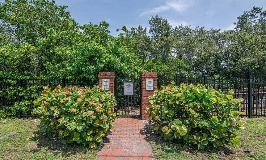 2880 BAYSHORE TRAILS DR, TAMPA, FL, 33611