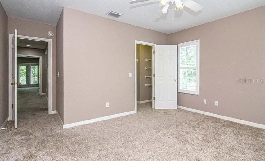 2880 BAYSHORE TRAILS DR, TAMPA, FL, 33611