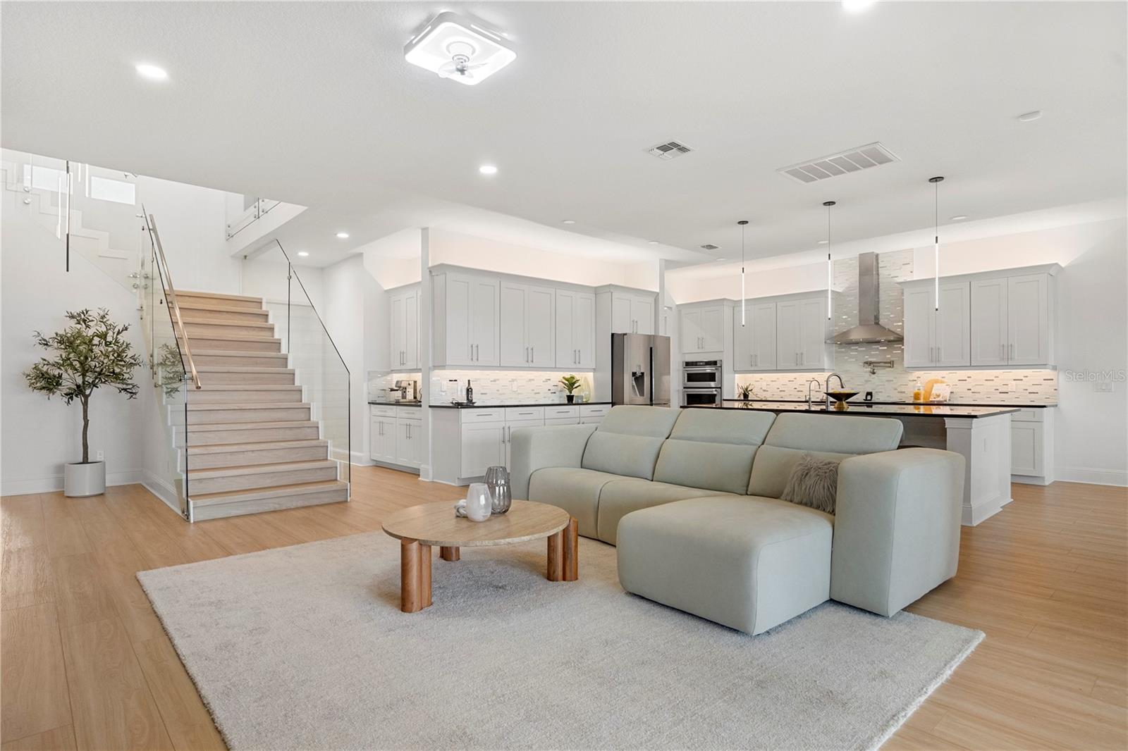 16689 BROADWATER AVE, WINTER GARDEN, FL, 34787