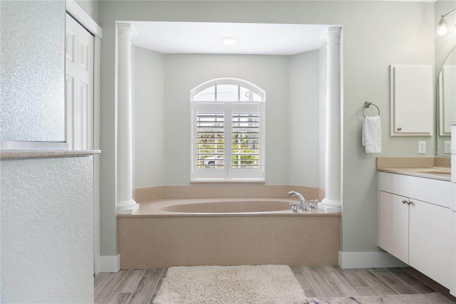 8178 ARLEWOOD CIR, PORT CHARLOTTE, FL, 33981