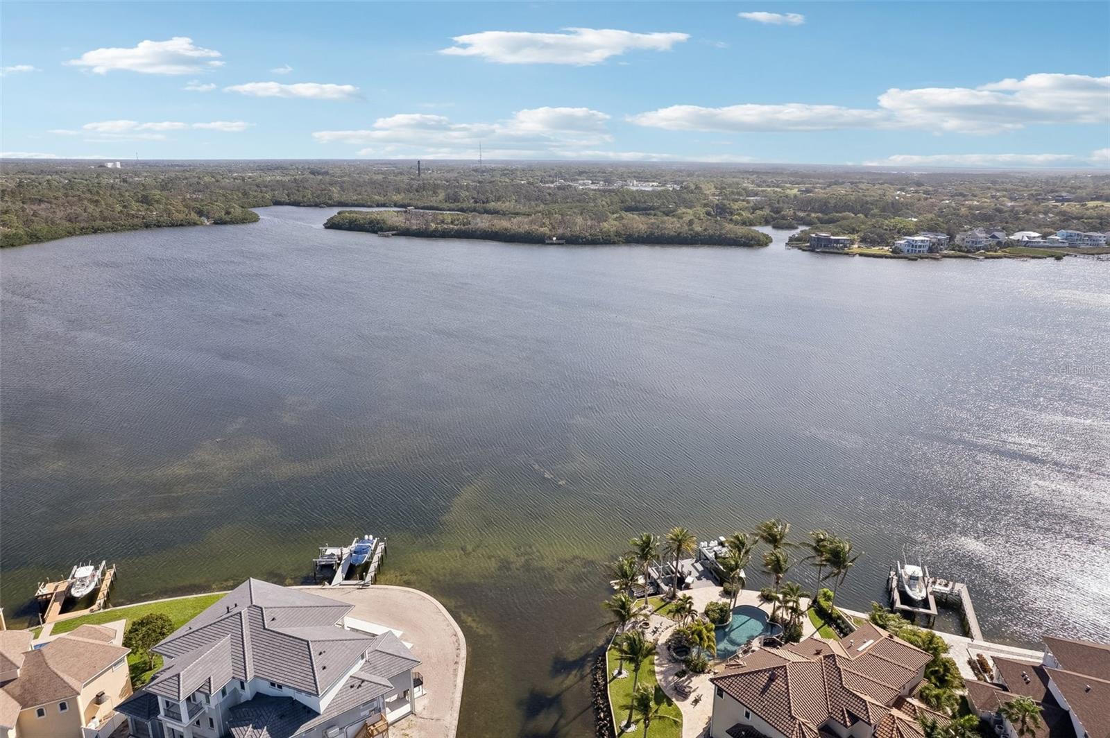 104 CARLYLE CIR, PALM HARBOR, FL, 34683