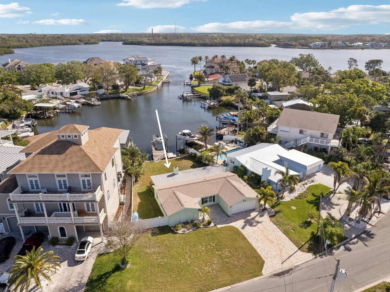 104 CARLYLE CIR, PALM HARBOR, FL, 34683
