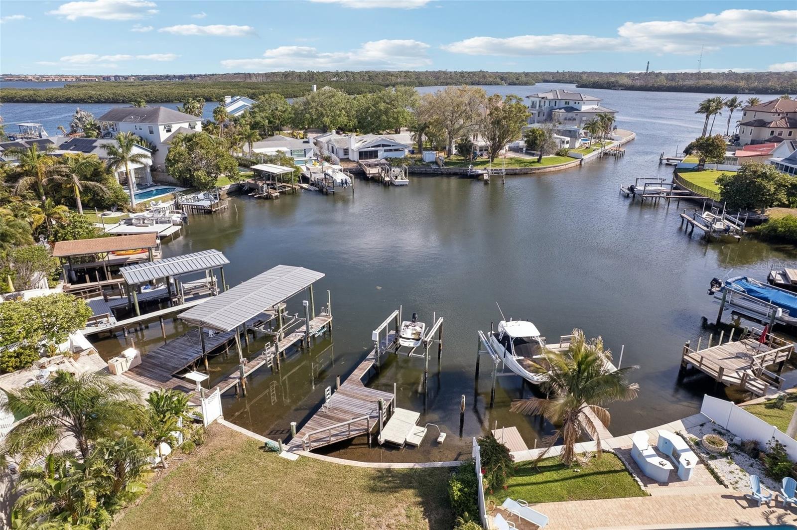 104 CARLYLE CIR, PALM HARBOR, FL, 34683