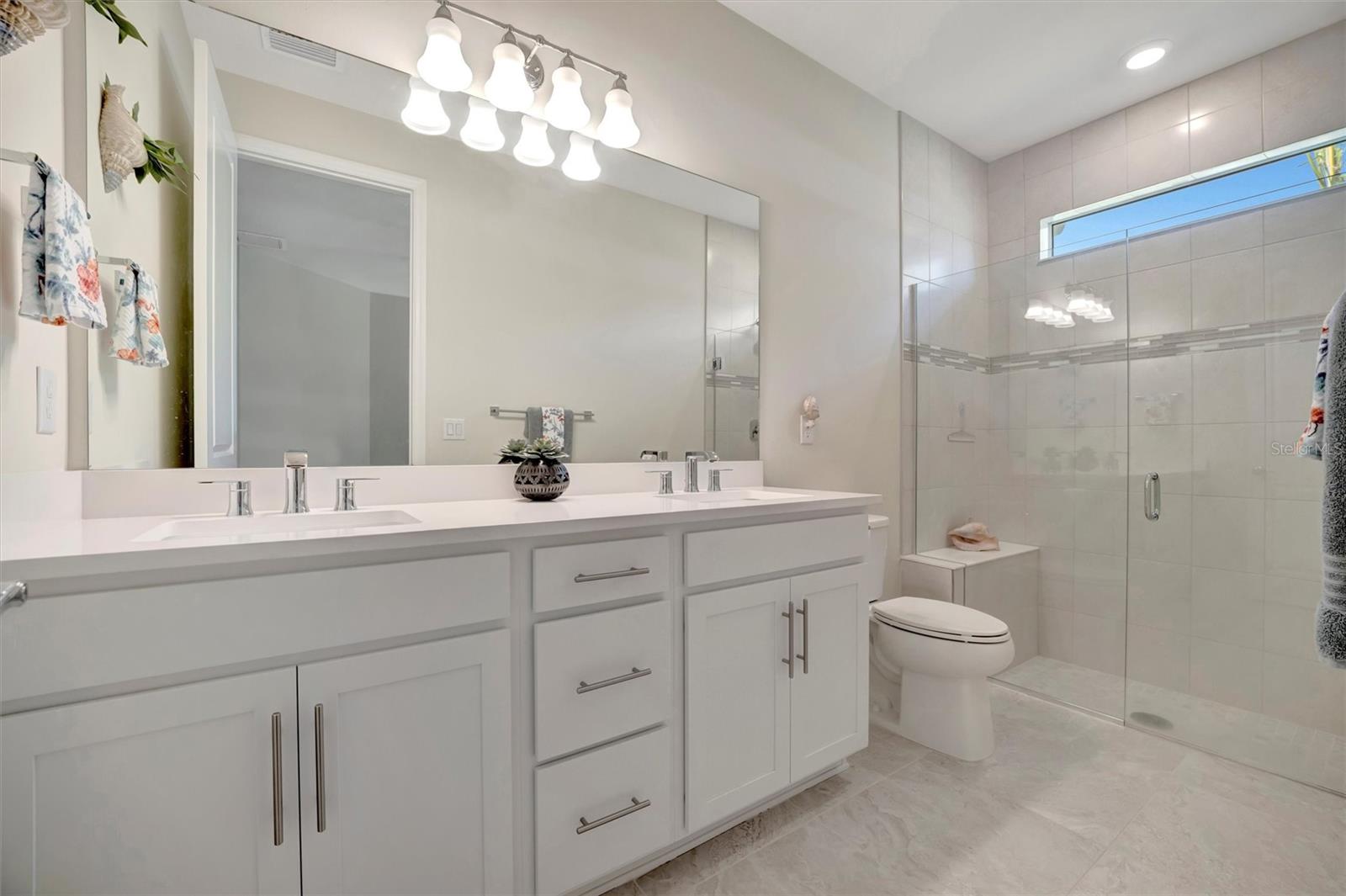 9928 BRIGHT WATER DR, ENGLEWOOD, FL, 34223